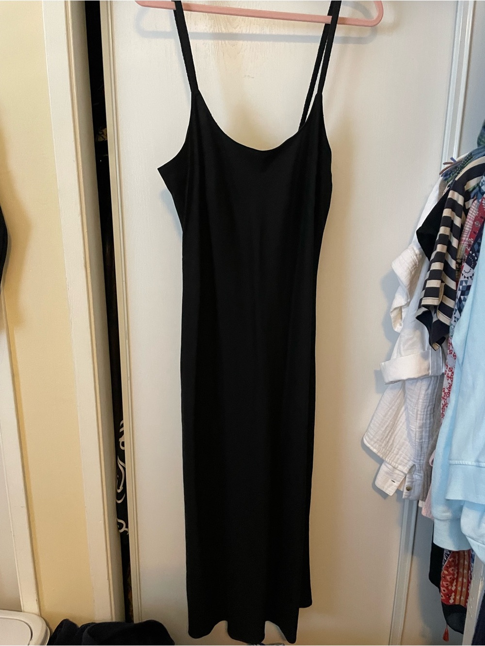 Elegant Black Maxi Linen Dress with Spaghetti Straps